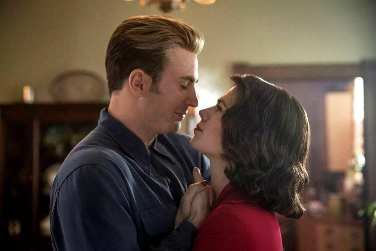 who did peggy carter marry