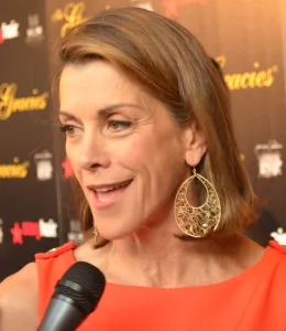 Wendie Malick 1694848383