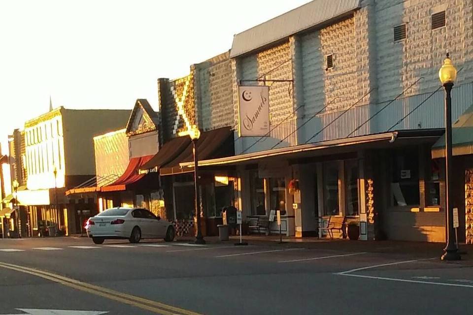 waverly tennessee downtown 1693899847