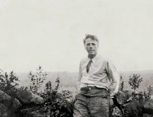 which practice was typical of robert frost 1