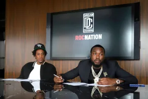 who is meek mill signed to 1